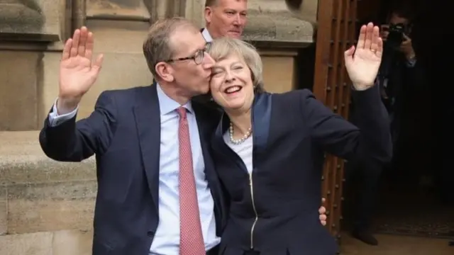 ترزا می به همراه همسرش فیلیپ