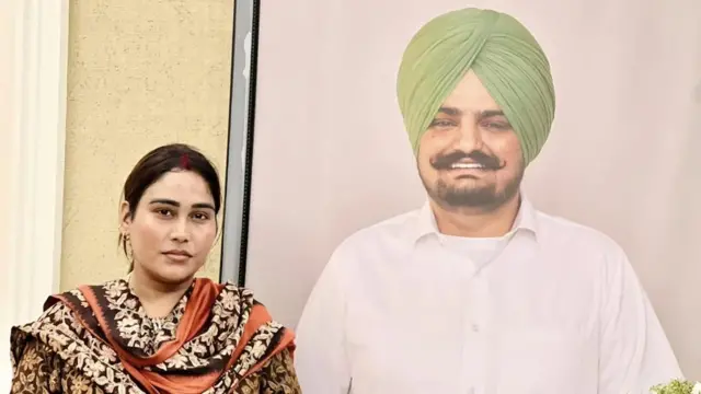 ਸਿੱਧੂ ਮੂਸੇਵਾਲਾ ਦੀ ਤਸਵੀਰ ਨਾਲ ਅਫ਼ਸਾਨਾ ਖ਼ਾਨ