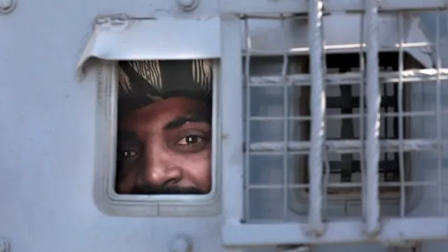 जम्मू कश्मीर में पुलिस अधिकारी