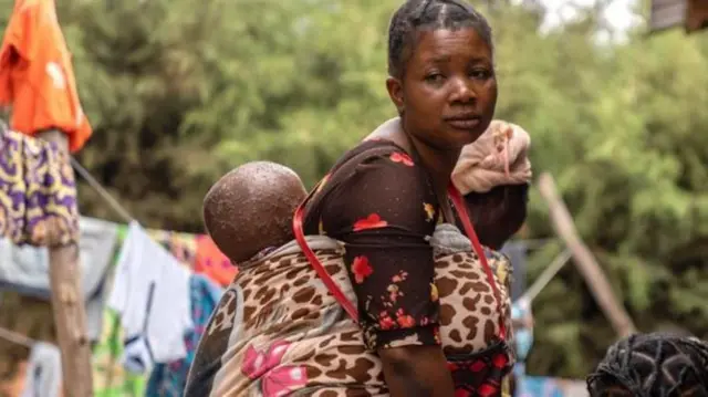 ጓል ክልተ ዓመት ኣንሲማ እትርከቦም ኵሎም ደቂ ንዚጊረ ካኒጎ ብበዲዶ-ህበይ ተለኺፎም እዮም