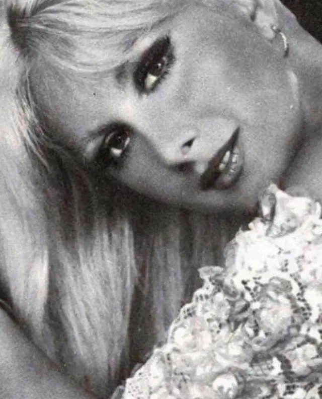 filiz akın