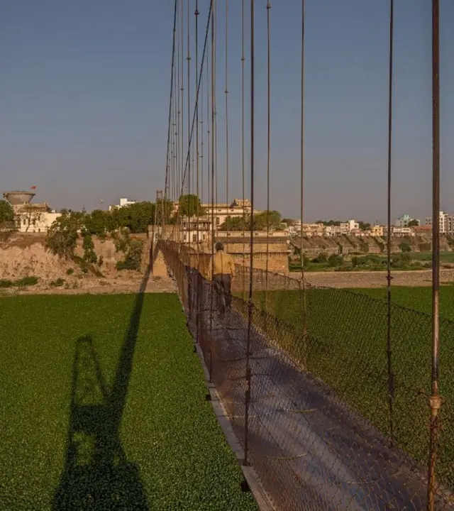 మోర్బి బ్రిడ్జి