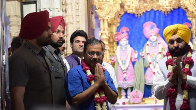 સ્વામિનારાયણ મંદિરે અરવિંદ કેજરીવાલ