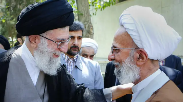 علی خامنهای