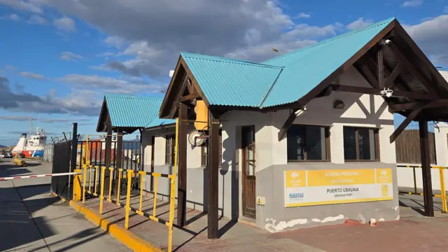 Entrada al puerto de Ushuaia.