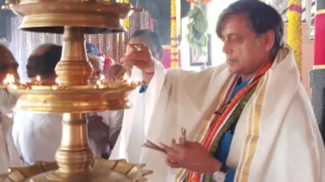 ShashiTharoor