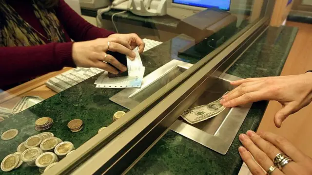 Casa de cambio de pesos chilenos.