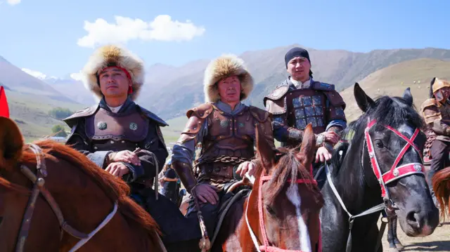 Чуңкурчактагы актёрлор