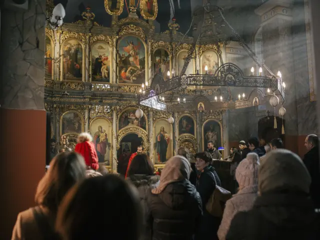 božić, vernici, molitva