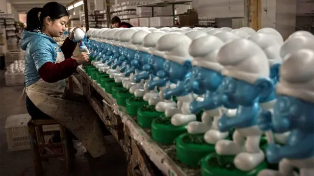 китайська робітниця