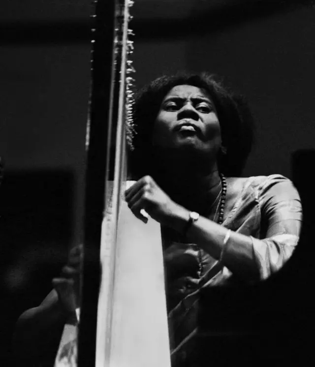 Вдова великого Джона Колтрейна Элис Турия Колтрейн, с которой Карлос Сантана записал в 1974 году альбом Illuminations