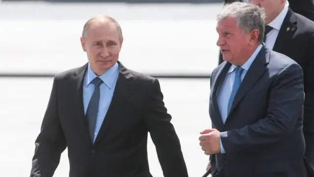 Путин и Сечин