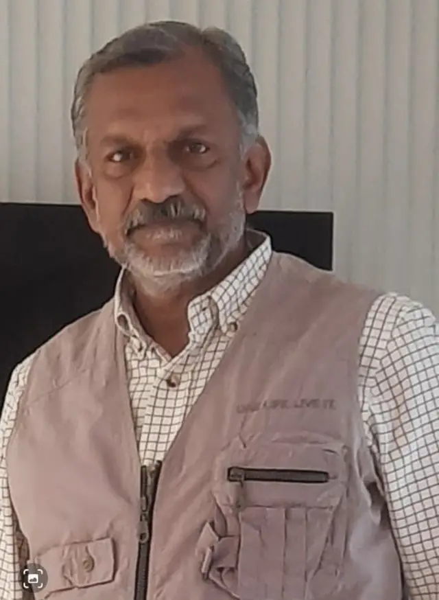 ஓய்வு பெற்ற கால்நடை மருத்துவத்துறை கூடுதல் இயக்குநர் மனோகரன் 