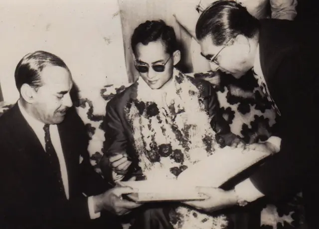 احمد داؤد، ایوب خان