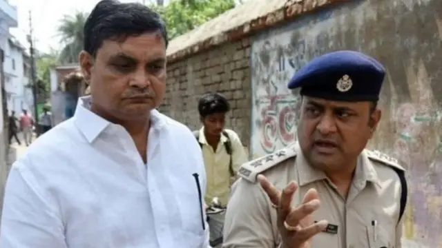 ब्रजेश ठाकुर