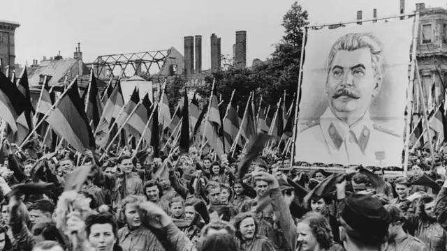 ஜோசஃப் ஸ்டாலின்