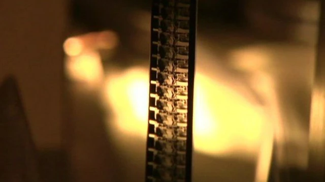 เซลลูลอยด์เป็นพลาสติกที่ขับเคลื่อนวงการภาพยนตร์ฮอลลีวูดให้เติบโต