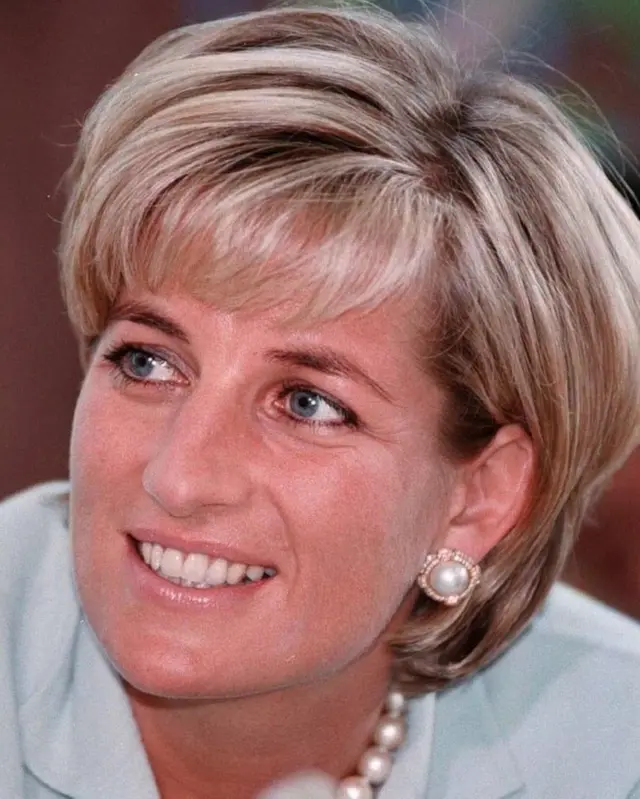 On 31 August 1997, after dining at the Ritz Paris with Dodi Al Fayed, the son of millionaire businessman Mohamed Al Fayed, the pair left the restaurant in a limousine. They were pursued by photographers on motorbikes who wanted more snapshots of the princess's new friend. The chase led to tragedy in an underpass - a fatal car crash.