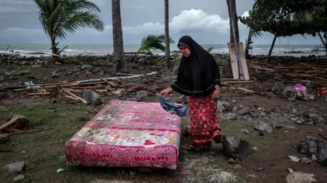 бедствие в индонезии