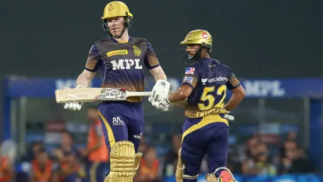 इयोन मॉर्गन और राहुल त्रिपाठी के बीच हुई अर्धशतकीय साझेदारी