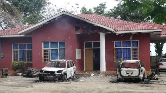 နောင်ချို အဝင်ဘက် ကျောက်ကြမ်းမှာတိုက်ပွဲတွေဆက်ဖြစ်နေတာ ကြားရတယ်