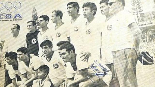 Timejogos reais para ganhar dinheiroEl Salvador na Copa do Méxicojogos reais para ganhar dinheiro1970