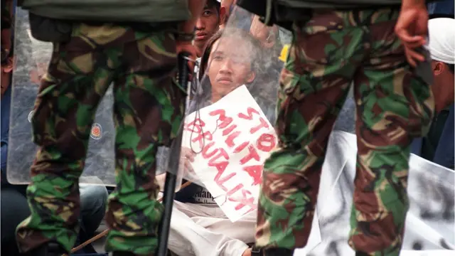 Mei 98 mahasiswa aktivis