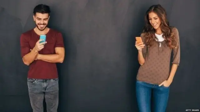 पेटीएम, व्हॉट्सएप, फेसबुक, पेमेंट एप, ऑनलाइन पेमेंट