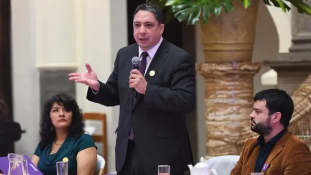 Ministro boliviano