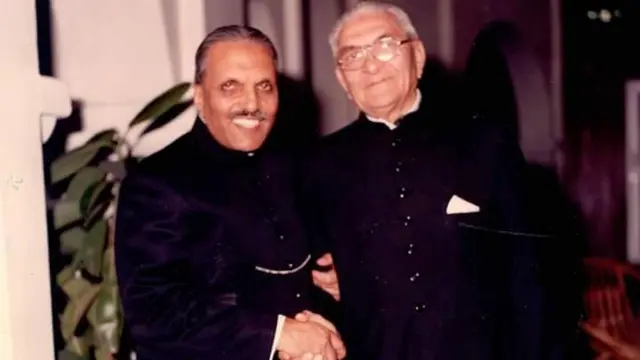 अहमद दाऊद की फौजी तानाशाह जनरल ज़िया-उल-हक़ के साथ गहरी दोश्ती थी. 