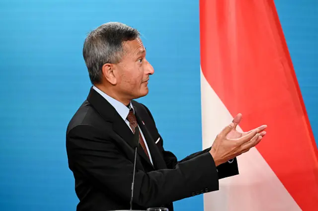 စင်္ကာပူကို မလေးရှားက တောင်းပန်တာဘာကြောင့်လဲ