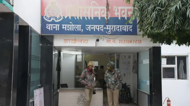 मुरादाबाद के मझोला थाना में शाहेदीन की हत्या के मामले में अज्ञात लोगों के ख़िलाफ़ मुक़दमा दर्ज है