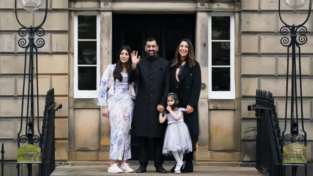 حمزه یوسف و خانواده‌اش