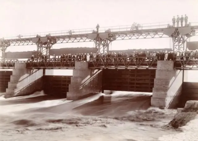સતલજ, નદી, ભારત, પાકિસ્તાન, પંજાબ, ઇતિહાસ, 1960 સિંધુ જળ કરાર, બીબીસી, સતલજ નદીનો ઇતિહાસ, સતલુજ નદી ક્યાંથી નીકળે છે અને કોને મળે છે? ભારતનો ઇતિહાસ, નદીઓનો ઇતિહાસ