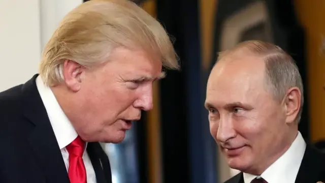 Kulan hore oo dhexmaray Putin iyo Trump