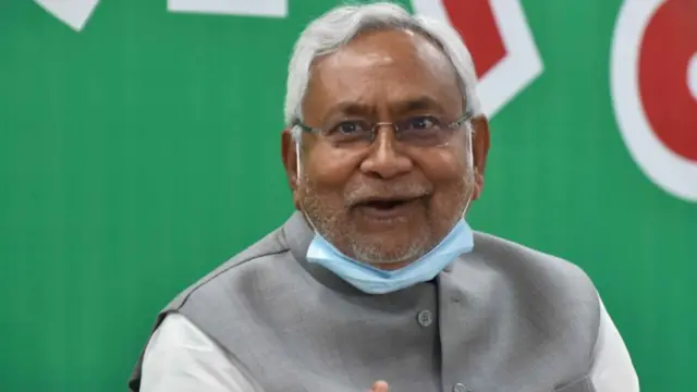 नीतीश कुमार