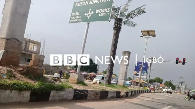 Ụzọ dị n'akụkụ ụlọ mkpọrọ dị n'Owerri