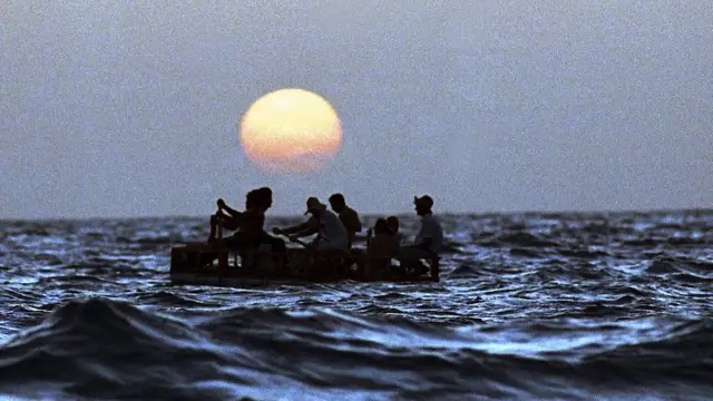 La norma de "pies secos, pies mojados" fue una respuesta a la crisis de los balseros de 1994.