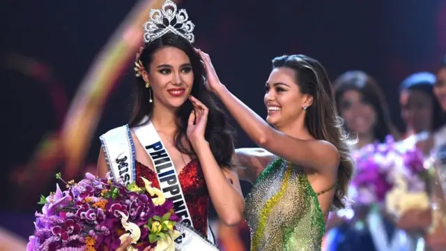 કેટરિયોના ગ્રેની તાજપોશી