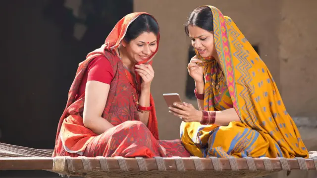 డైరెక్ట్ టూ మొబైల్