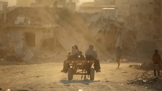 Maelfu ya Palestina walilazimika kukimbia makazi yao