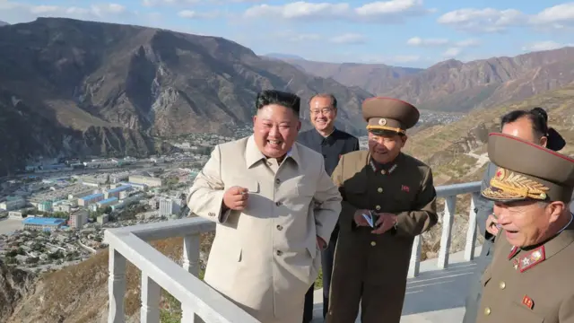 Ким Чен Ын