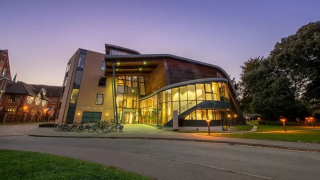 Université de Cambridge