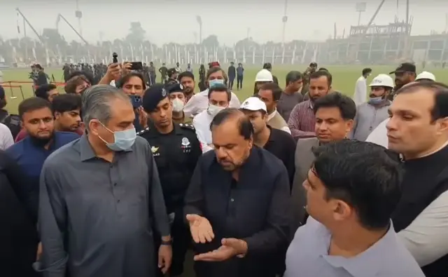 قذافی سٹیڈیم میں تزئین و آرائش کا کام جاری