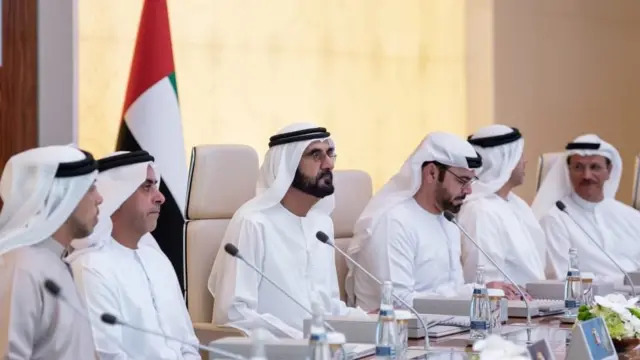 Dis na wen UAE announce say dem dey go make tourist visa for visa