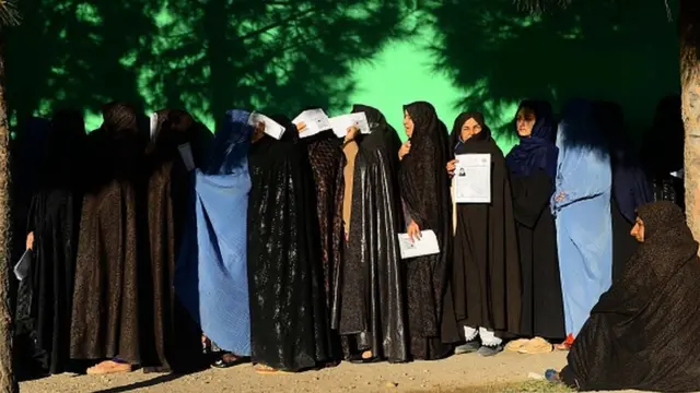 افغان مېرمنې