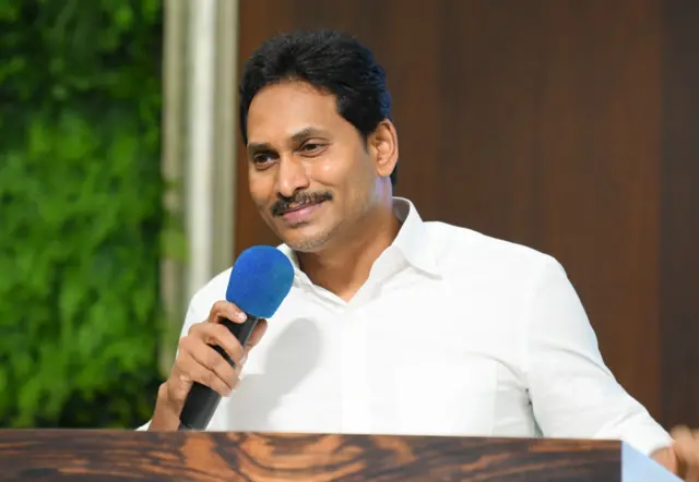 జగన్ మోహన్ రెడ్డి 