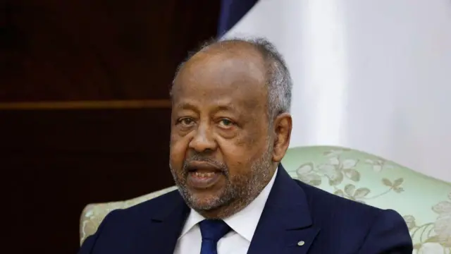Aare Omar Guelleh .