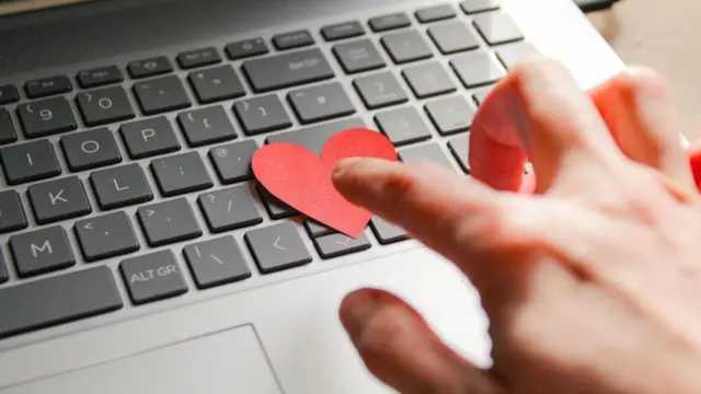 online relation ships