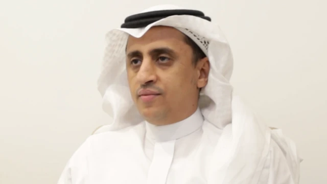 الكاتب الاقتصادي السعودي في صحيفة عكاظ السعودية علي الحازمي